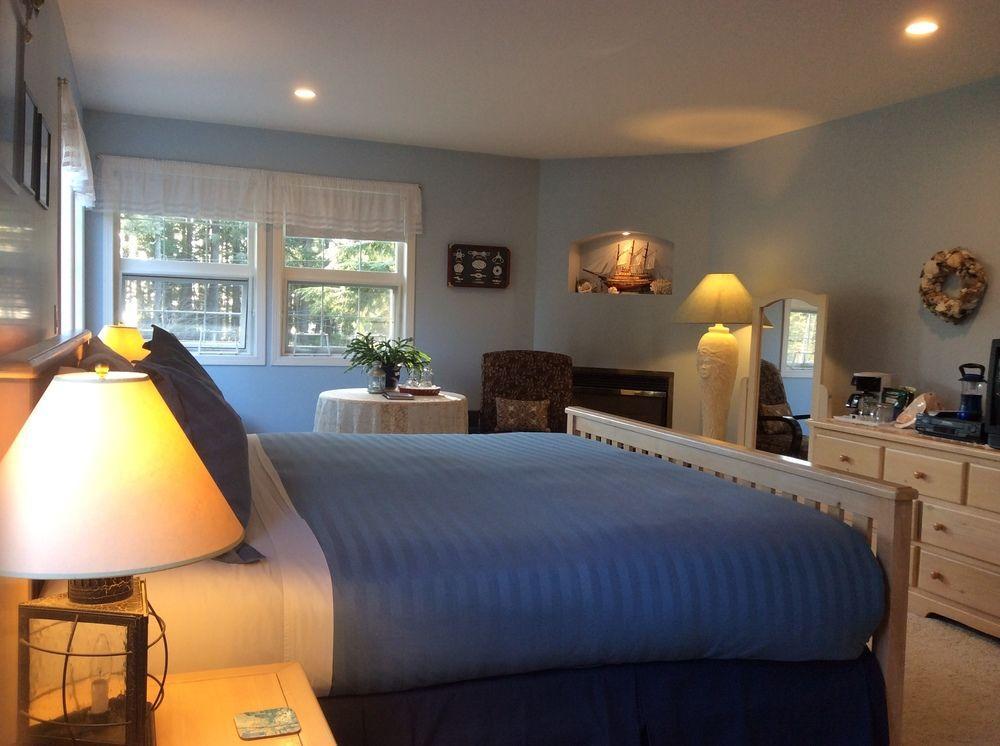 Seafarers Bed & Breakfast Tofino Exterior photo