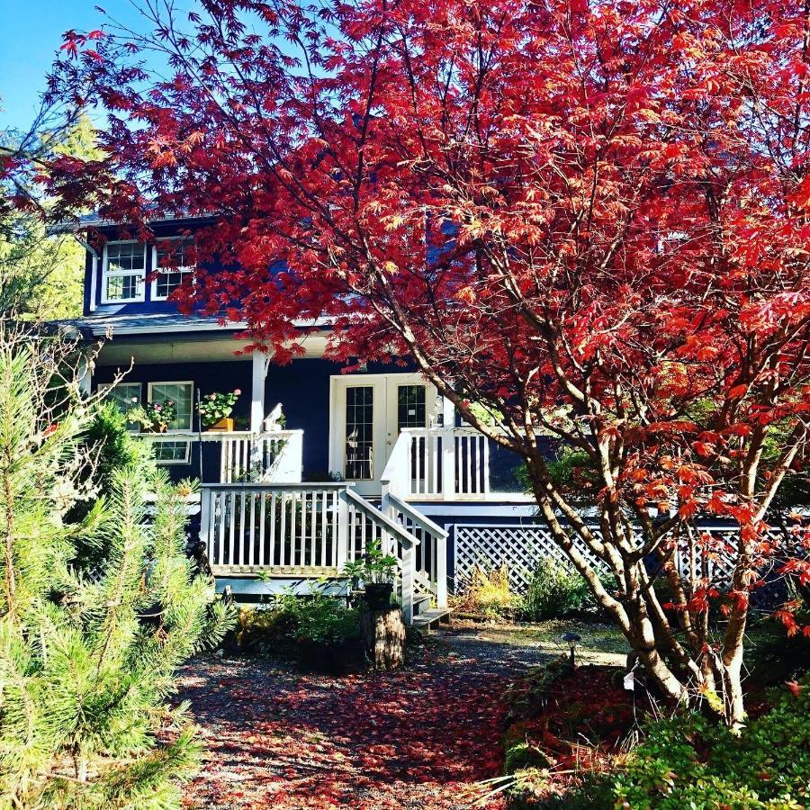 Seafarers Bed & Breakfast Tofino Exterior photo